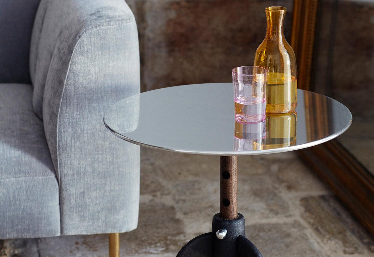 Sidekicks Height-Adjustable Table, Ilse crawford, De la espada