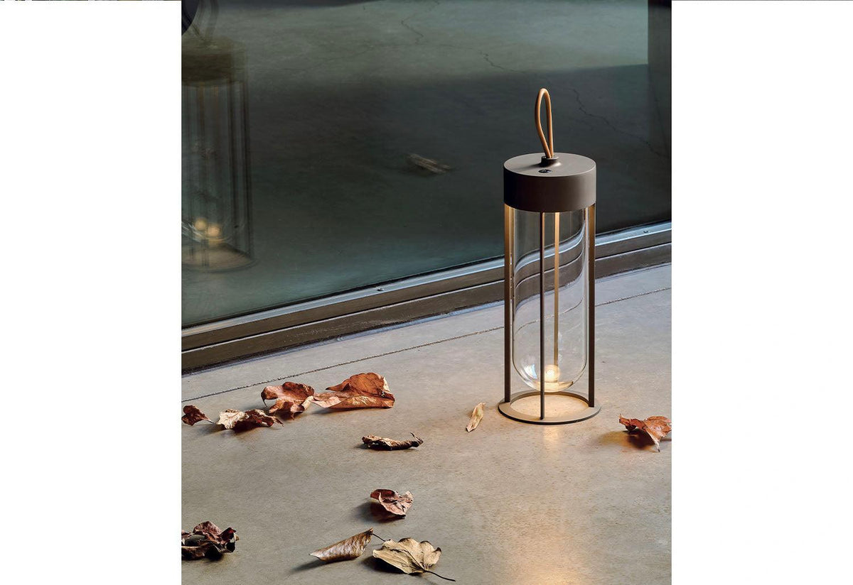 In Vitro Unplugged table lamp, 2021