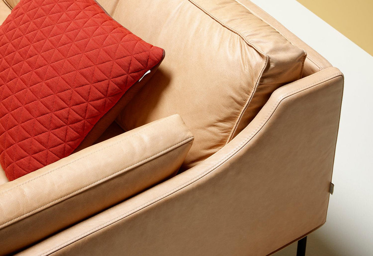 Dini Three-Seat Sofa, Andreas engesvik, Fogia