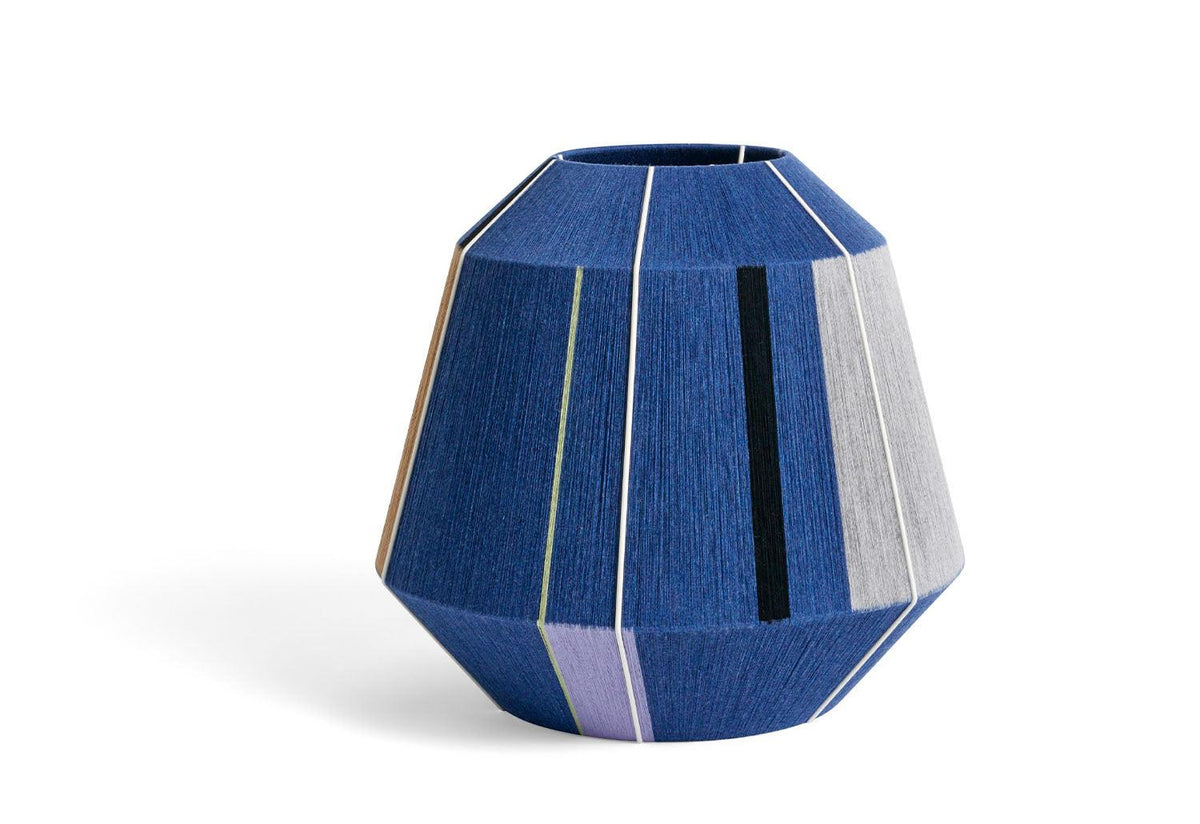 Bonbon Lamp, Ana kraš, Hay
