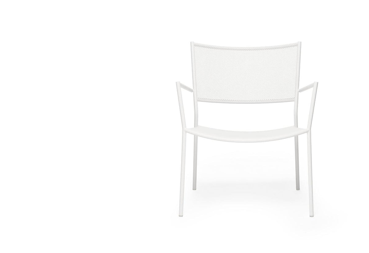 Jig Mesh Outdoor Easy Chair, Chris martin, Massproductions