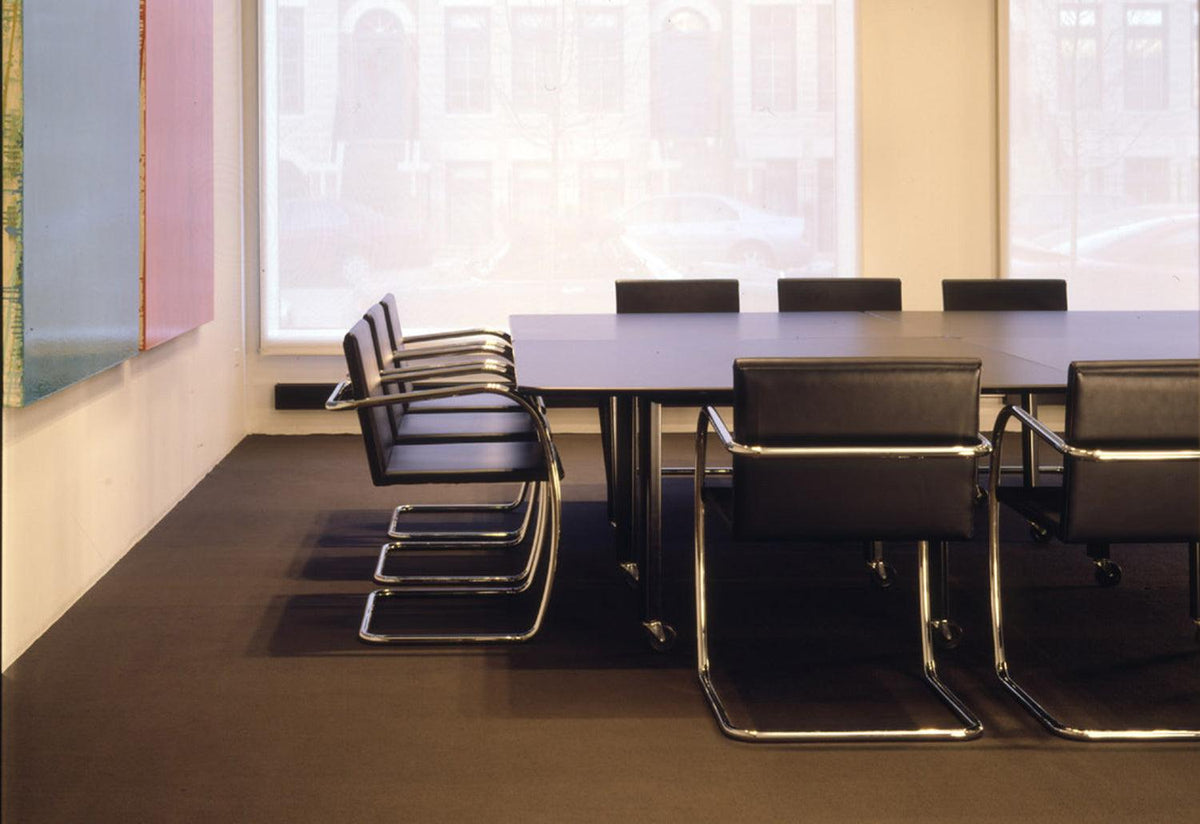 Brno Armchair | Tubular, Mies van der rohe, Knoll