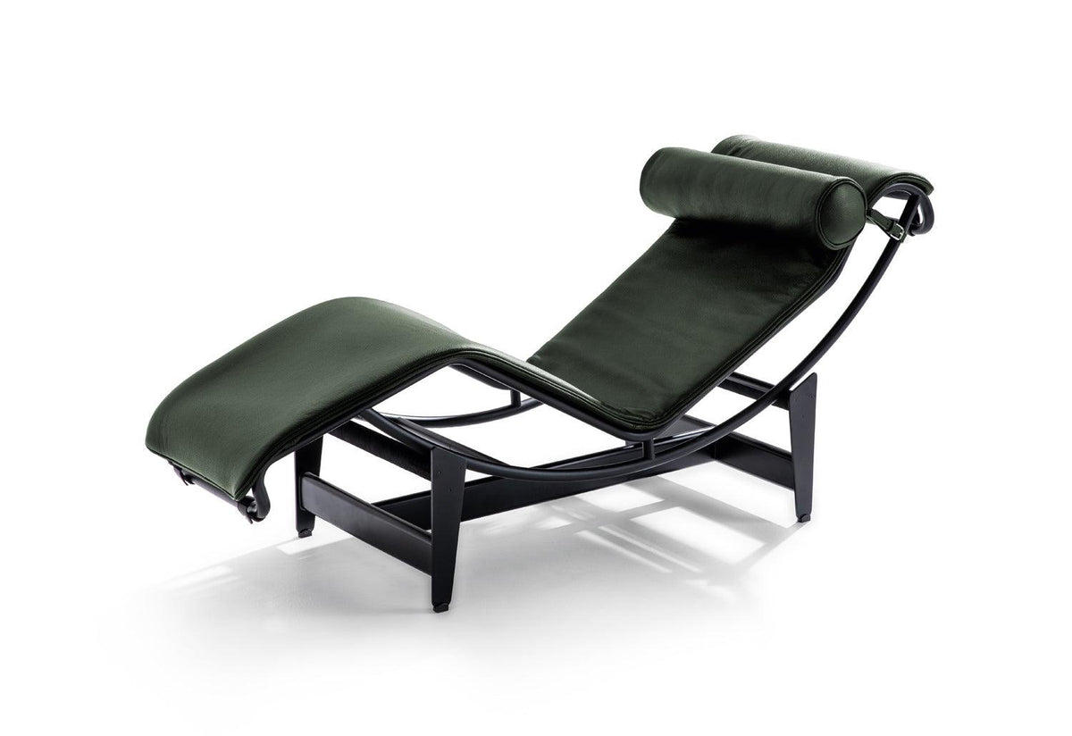 4 Chaise Longue à Reglage Continu, Le corbusier jeanneret perriand, Cassina