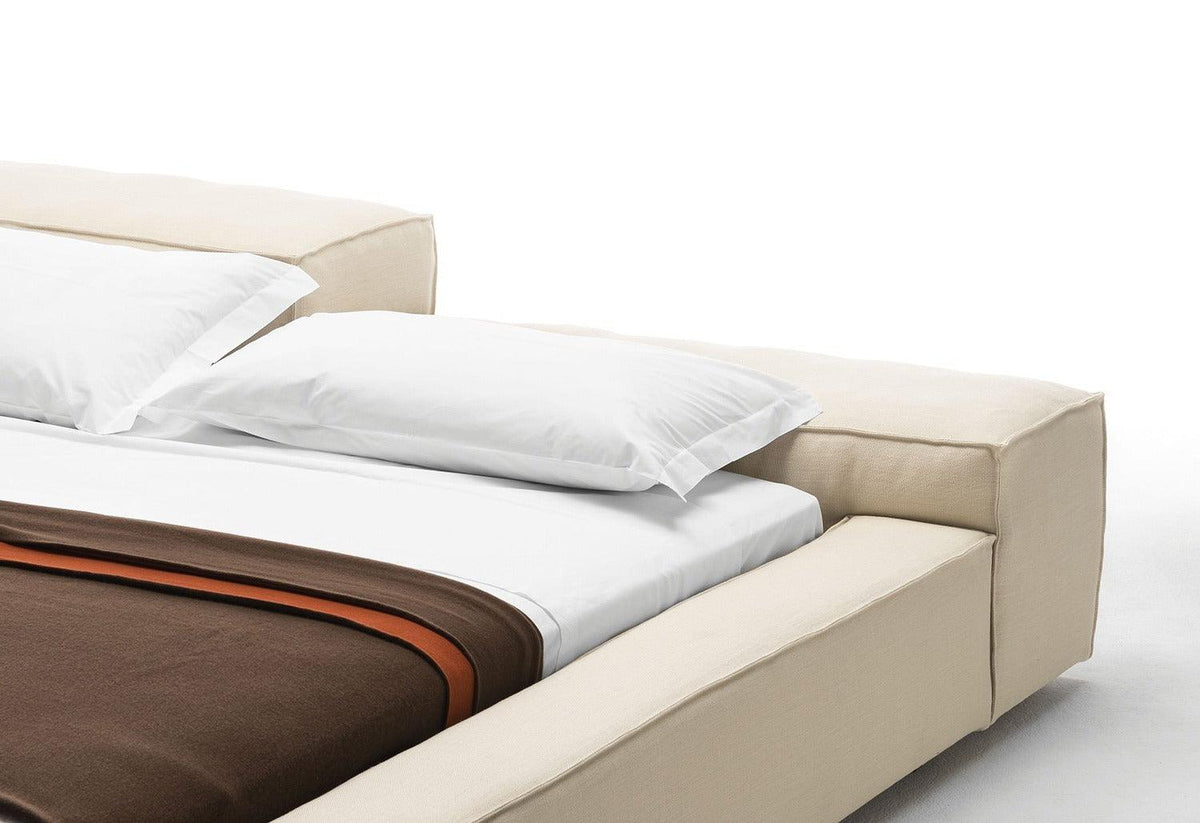 Extrasoft bed, 2016, Piero lissoni, Living divani