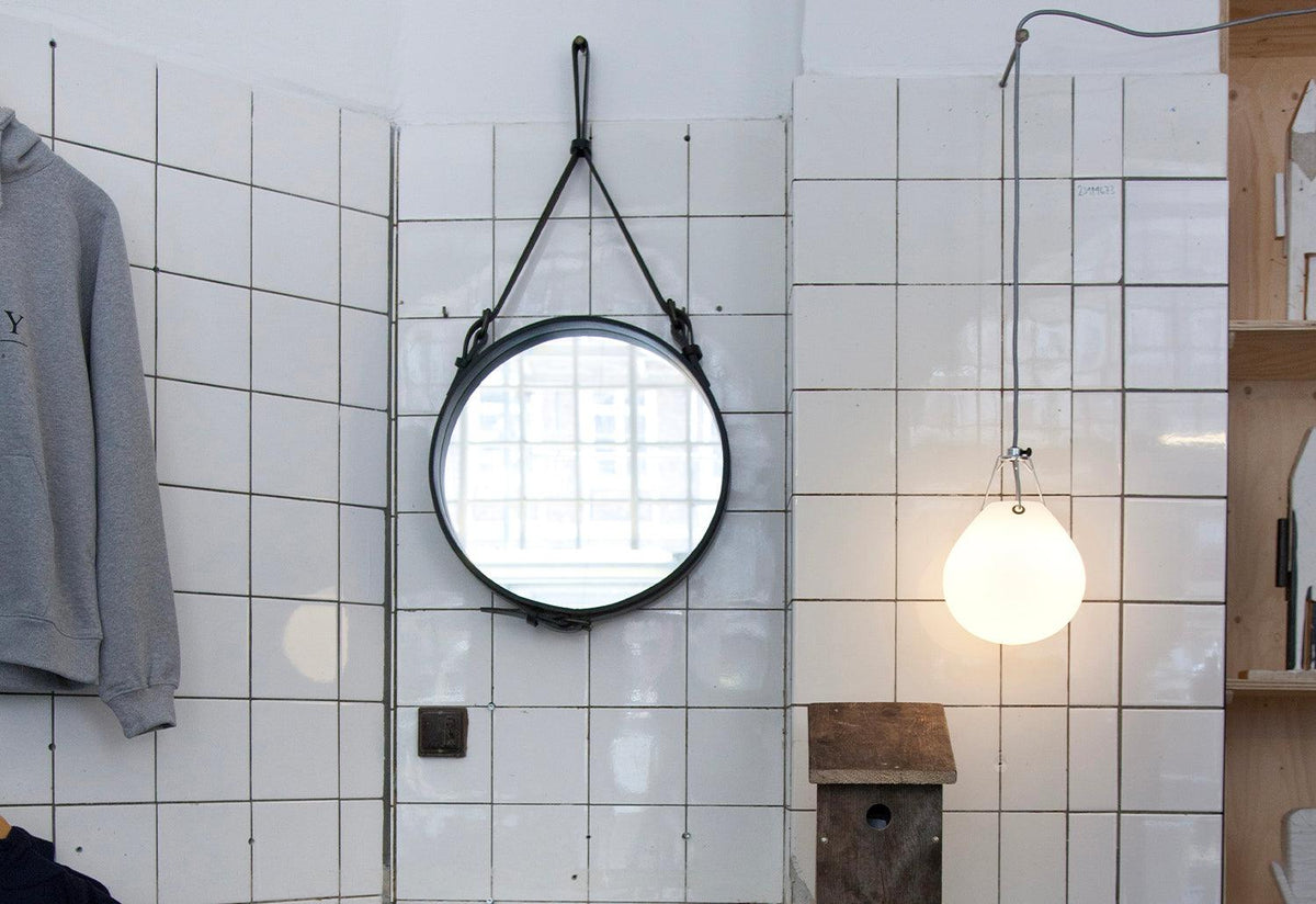 Moser Pendant, Anu moser, Louis poulsen