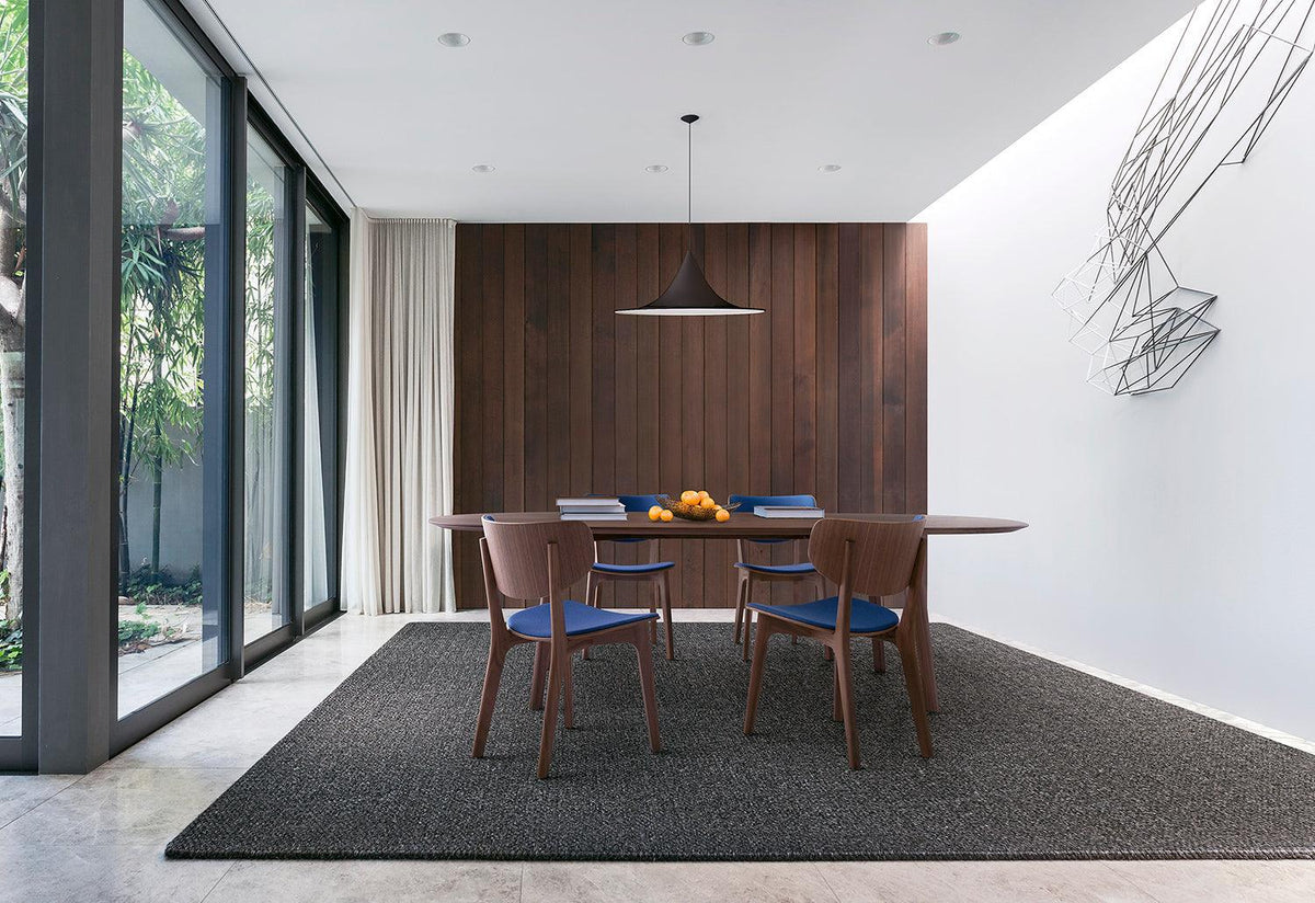 Roundish Chair | Cushioned, Naoto fukasawa, Maruni