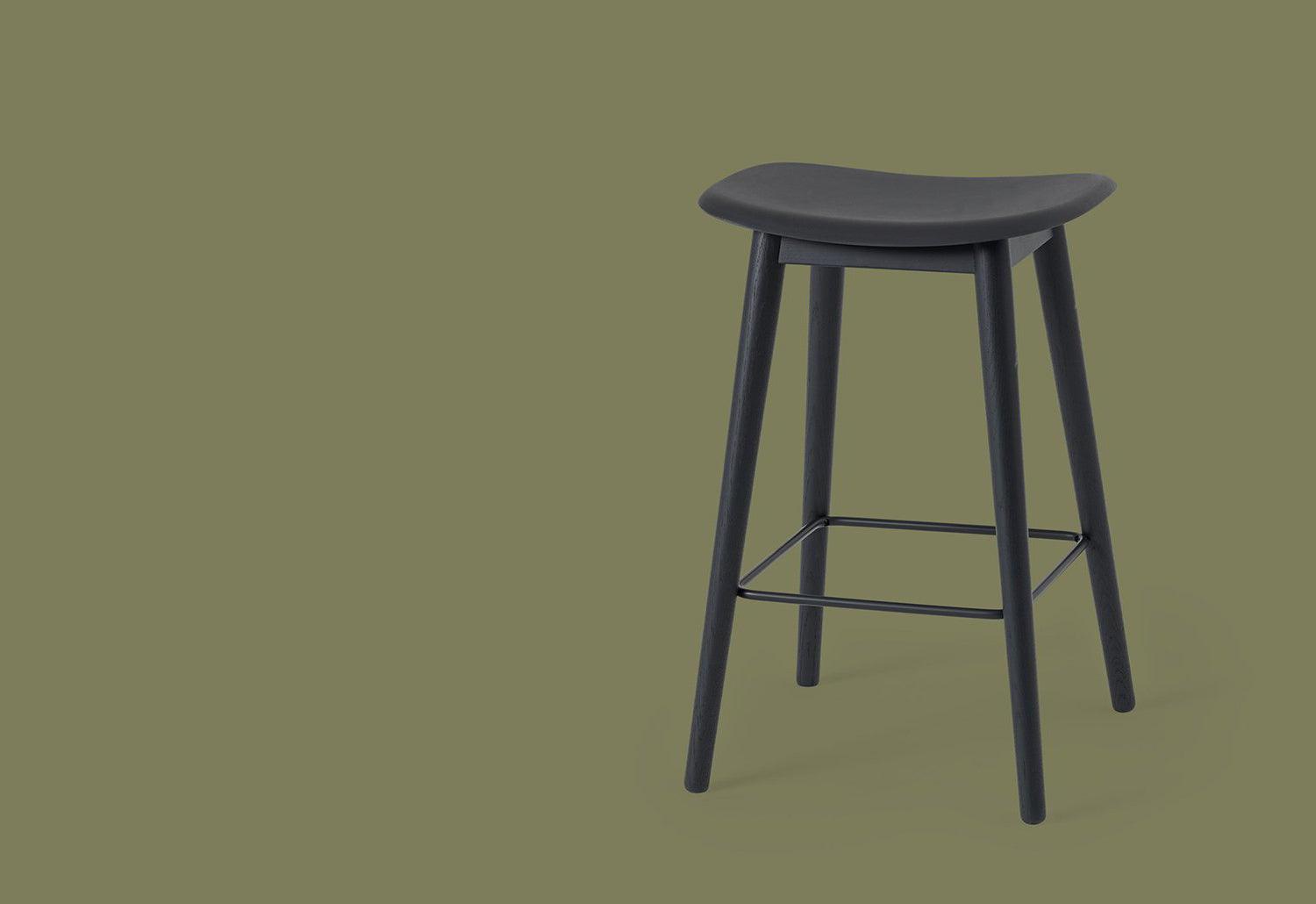 Muuto Fiber Stool Wood | twentytwentyone