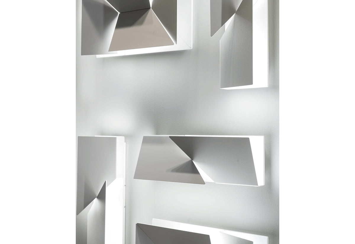 Wall Shadows Wall Light, Charles kalpakian, Nemo lighting