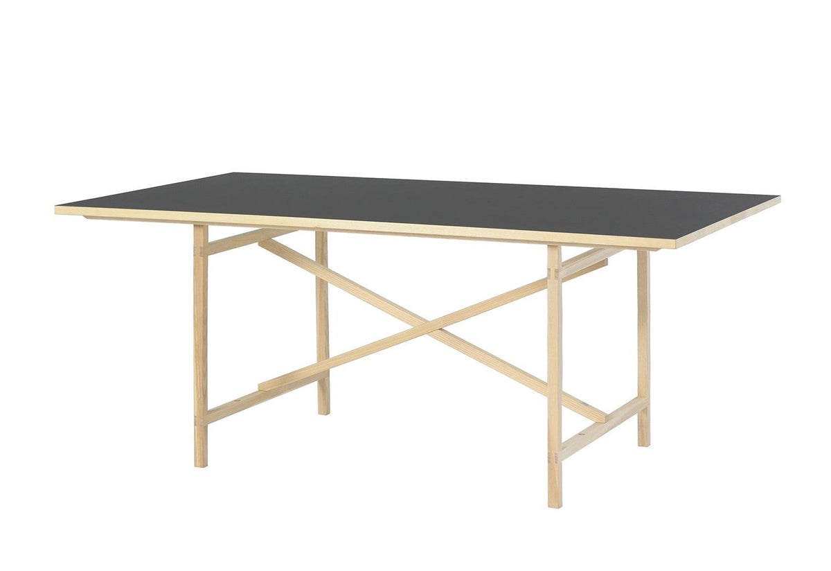 Egon dining table, Franz volhard, Nils holger moormann