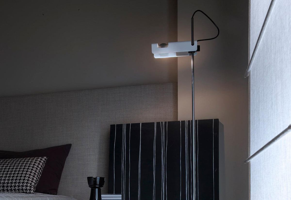 Spider 3319 Floor Lamp, Joe colombo, Oluce