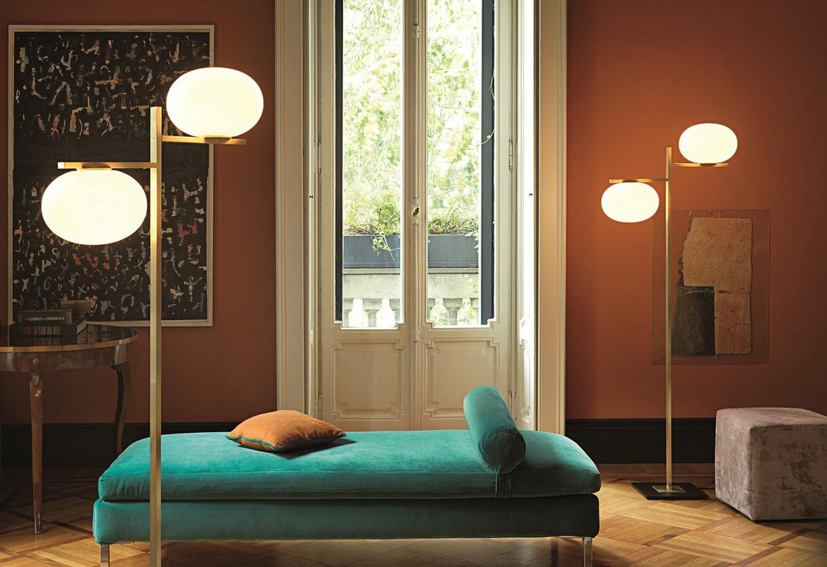 Alba Floor Light, Mariana pellegrino soto, Oluce