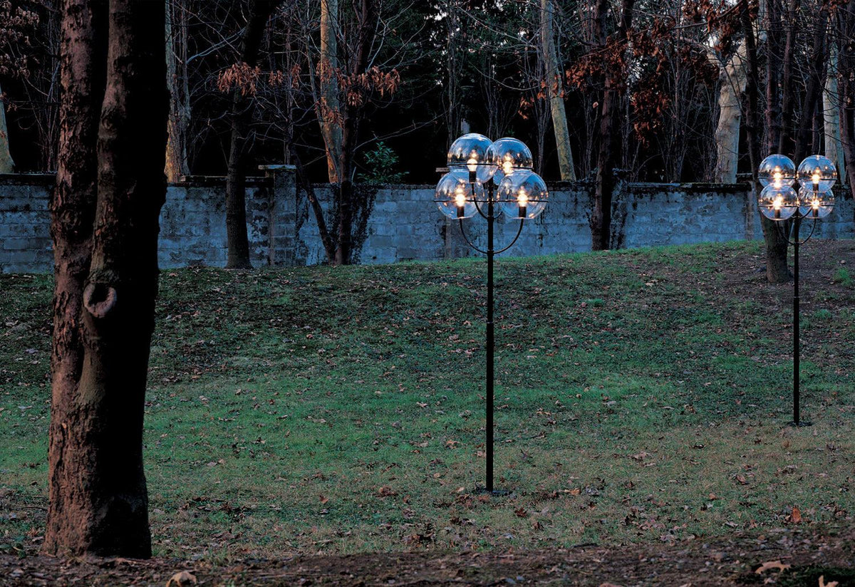 Lyndon Floor Light, Vico magistretti, Oluce