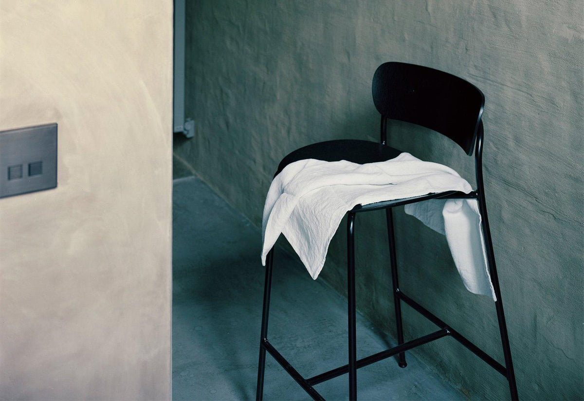 Pavilion Bar Stool, Anderssen and voll, Andtradition