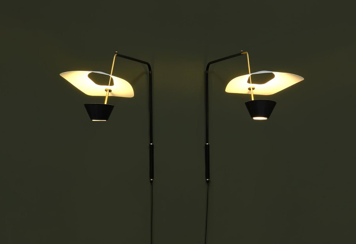 Wall Light G25, Pierre guariche, Sammode