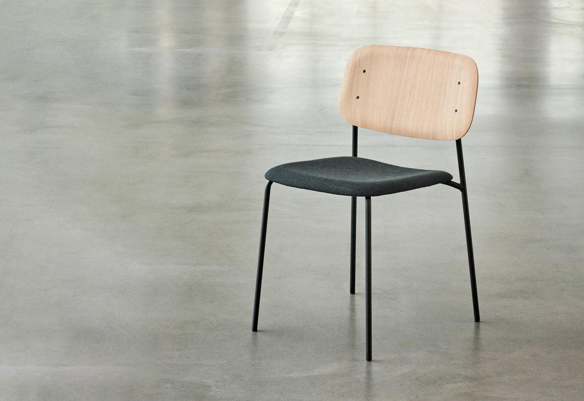 Soft Edge 40 Chair | Upholstered, Iskos-berlin, Hay