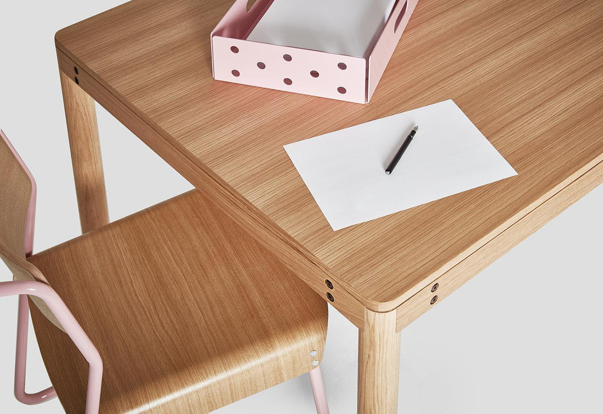 Dowel table, Klauser and carpenter, Very good and proper