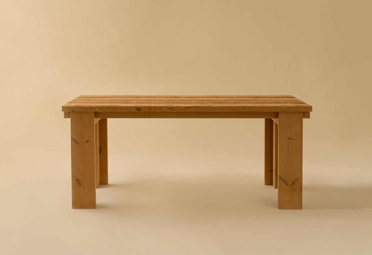 013 Osa Outdoor Dining Table, Henrik tjaerby, Vaarnii