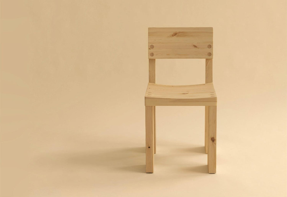 001 Dining Chair, Fredrik paulsen, Vaarnii
