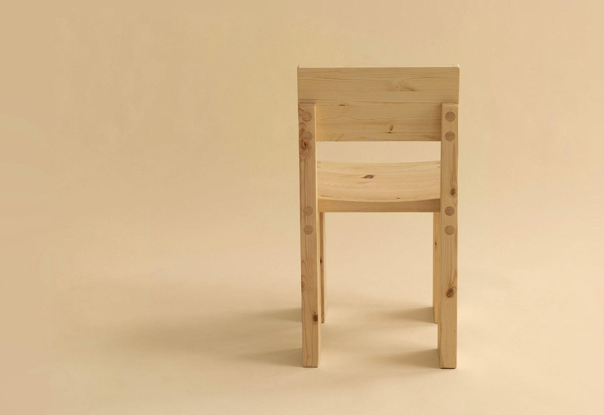 001 Dining Chair, Fredrik paulsen, Vaarnii