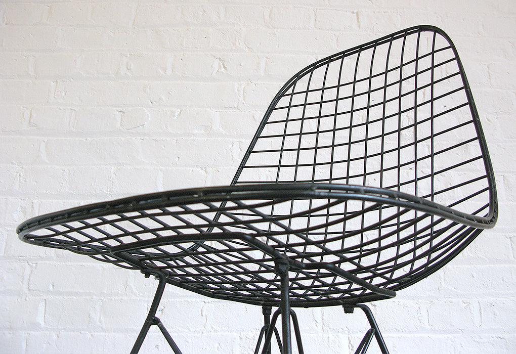 Eames Wire Mesh chair | 1951