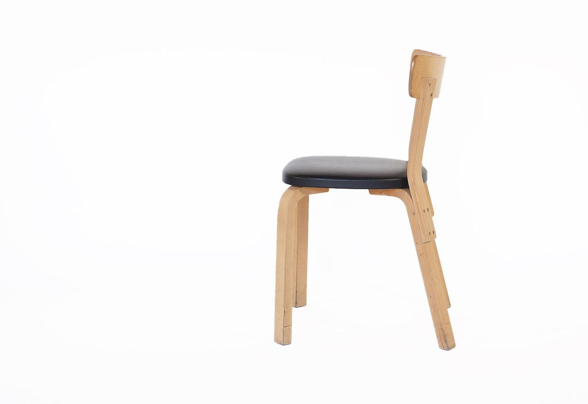 Alvar Aalto 69 Chair, 1935