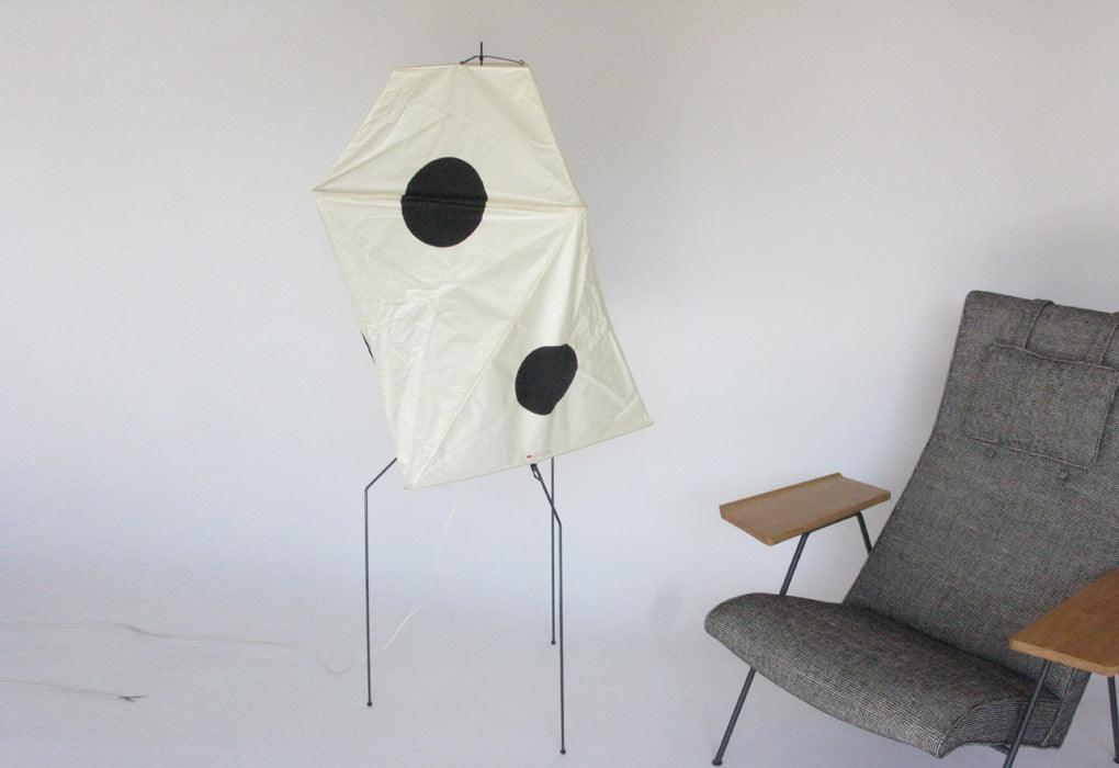Isamu Noguchi Akari light | 1951