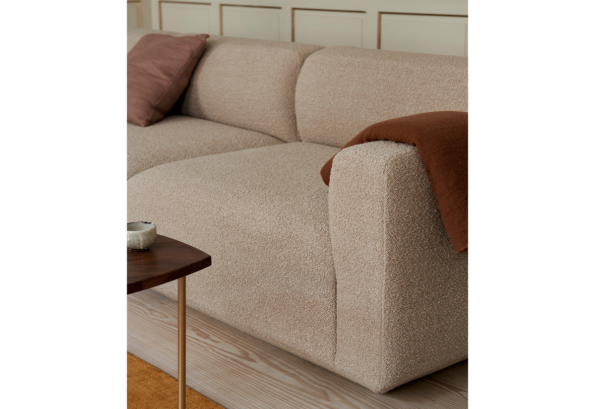 Develius Modular Sofa | Configuration D, Edward van vliet, Andtradition