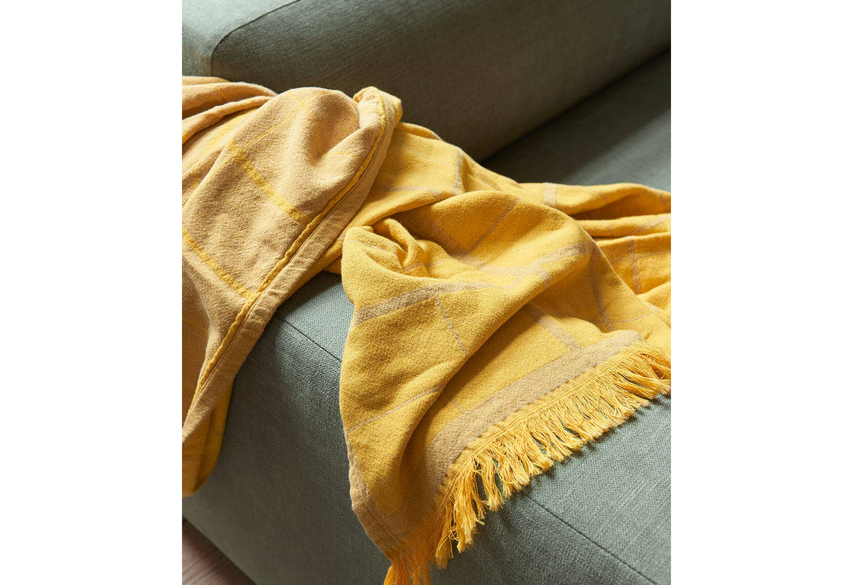 Develius Sofa | Configuration J, Edward van vliet, Andtradition