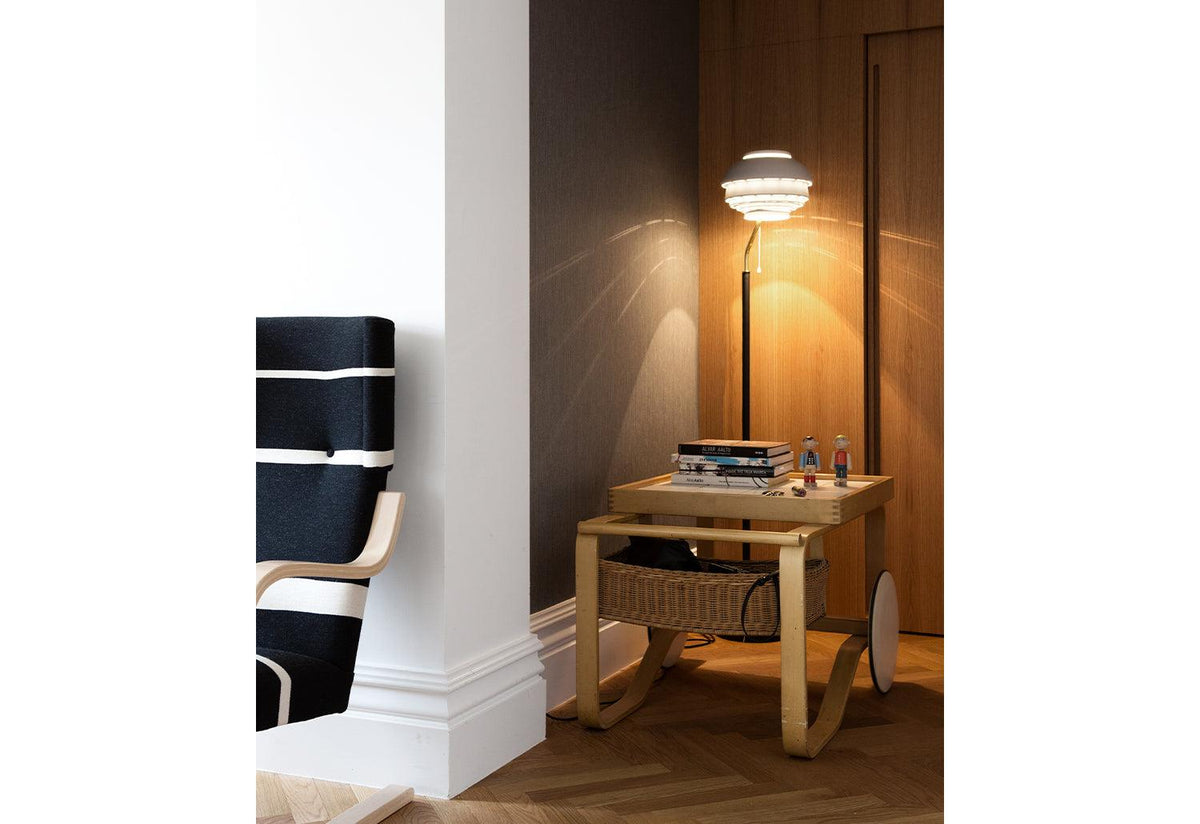 Tea Trolley 900, Alvar aalto, Artek