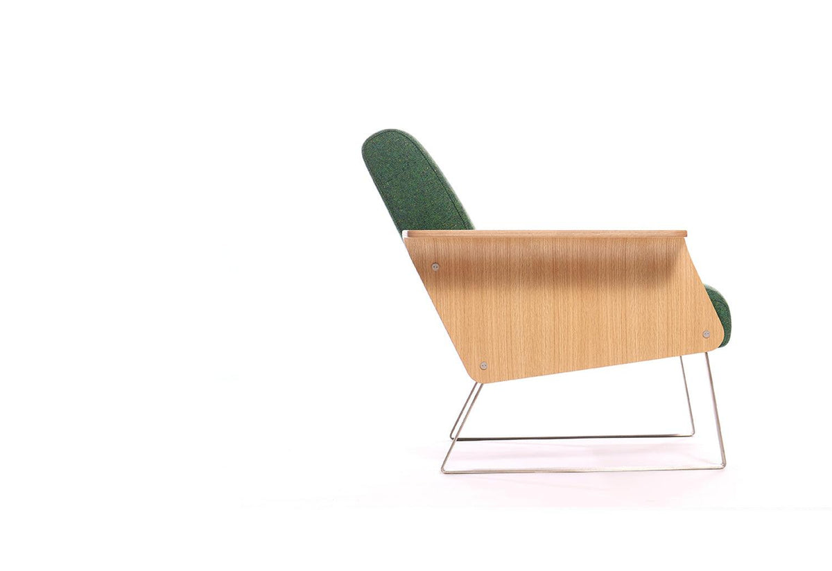 Avian AV1 Armchair, Robin day, Twentytwentyone