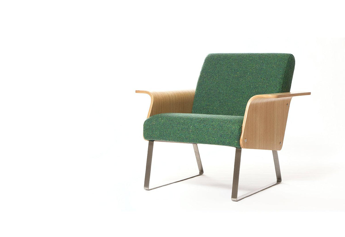Avian AV1 Armchair, Robin day, Twentytwentyone
