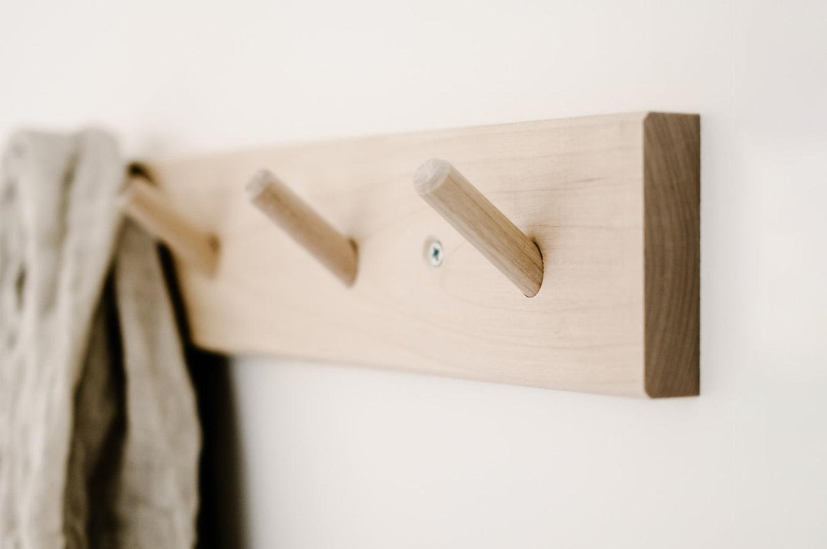 Birch Hook Rack, Iris hantverk