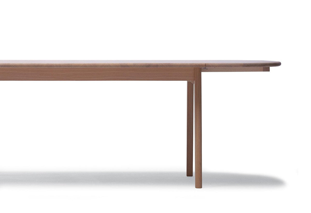 CH002 Dining Table, Hans wegner, Carl hansen and son