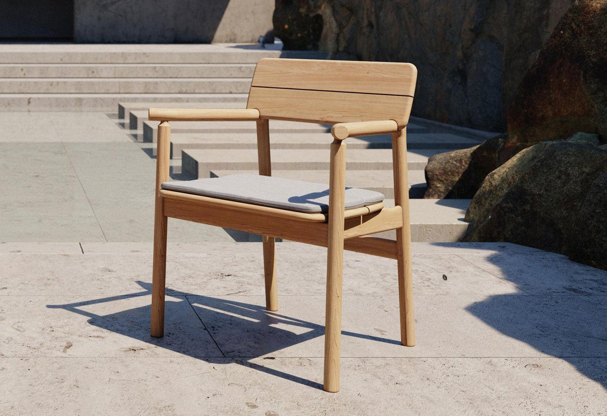 Tanso armchair, David irwin, Case furniture