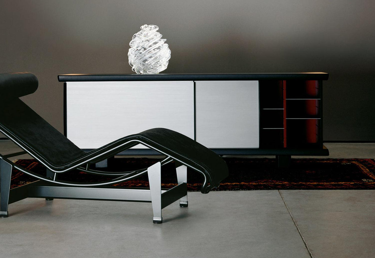 513 Riflesso Sideboard | Black, Charlotte perriand, Cassina