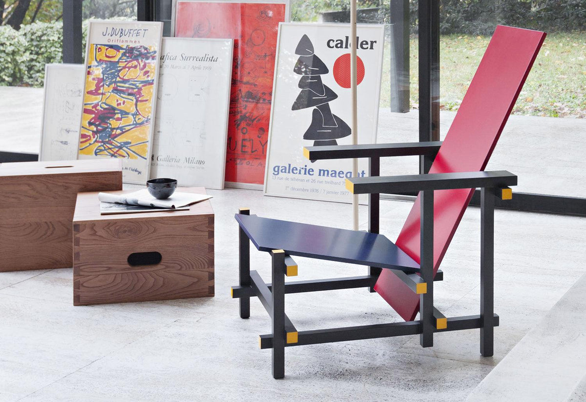 635 Red and Blue Lounge Chair, Gerrit t rietveld, Cassina