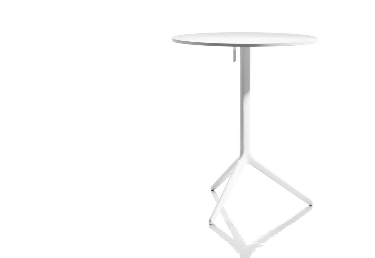 Central Table, 2011, Ronan and erwan bouroullec, Magis