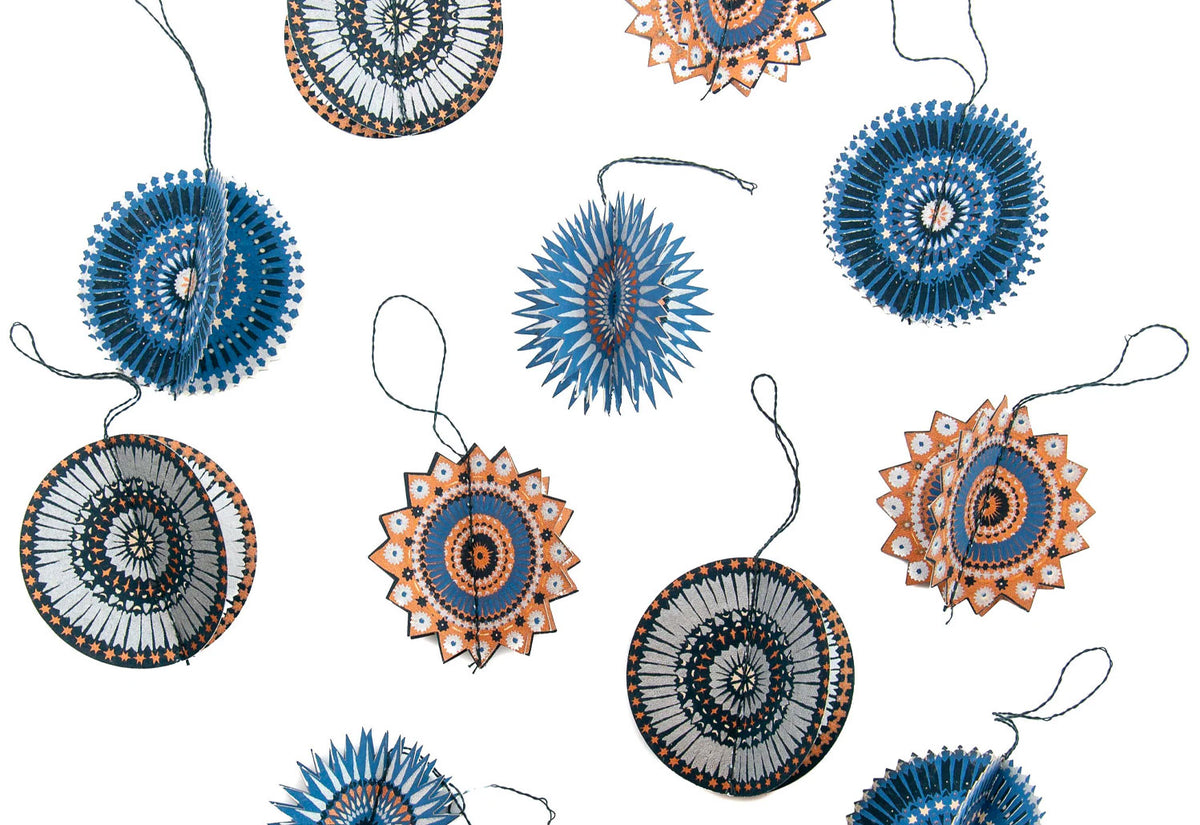 Stars Paper Ornaments, East end press
