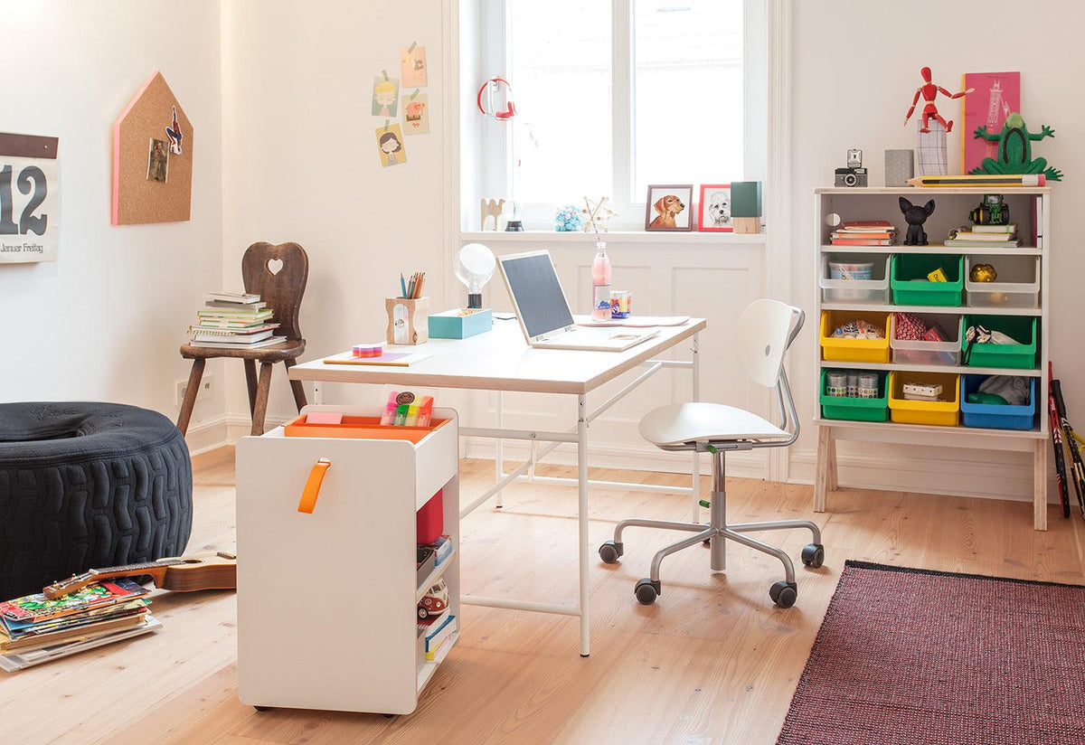 Famille Garage Storage Unit, Alexander seifried, Richard lampert