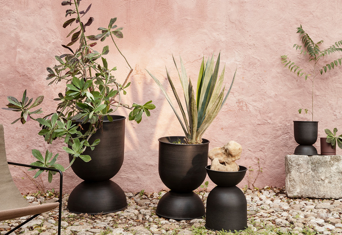 Hourglass Pot, Ferm living