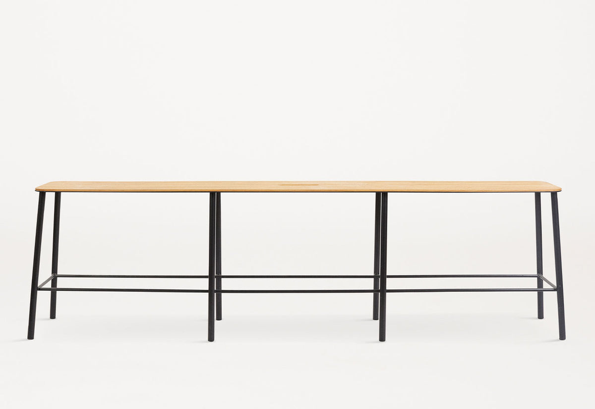 Adam Bench, Toke lauridsen, Frama