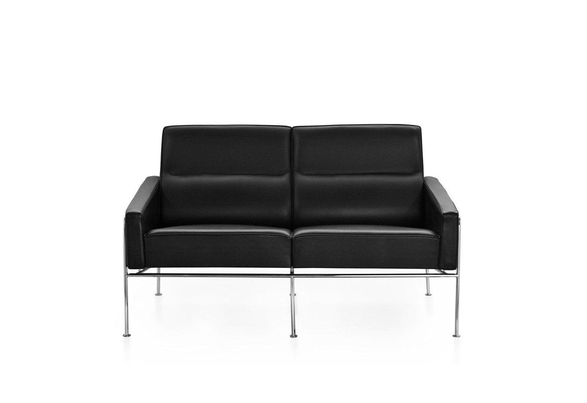 Series 3300 two-seat sofa, 1956, Arne jacobsen, Fritz hansen