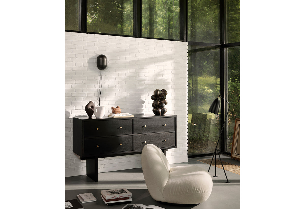Howard Wall Lamp, Space copenhagen, Gubi
