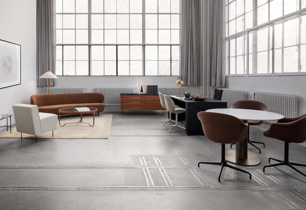 Bat Meeting Chair | Un-Upholstered, Gamfratesi, Gubi
