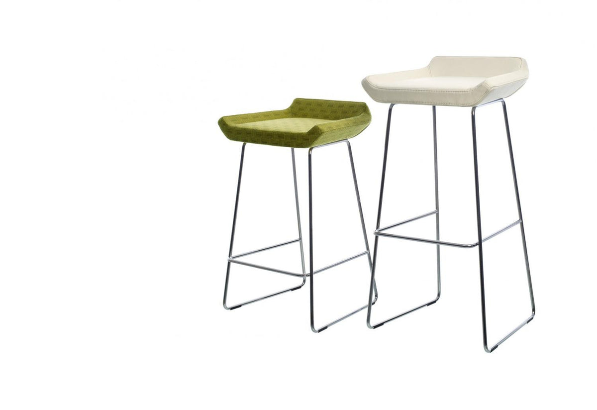 Happy Bar Stool, Roger persson, Swedese