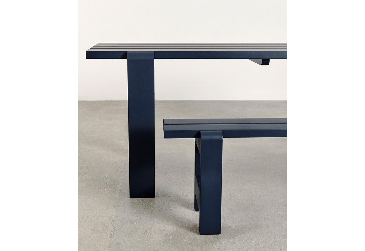 Weekday Table, 2022, Hannes and fritz, Hay