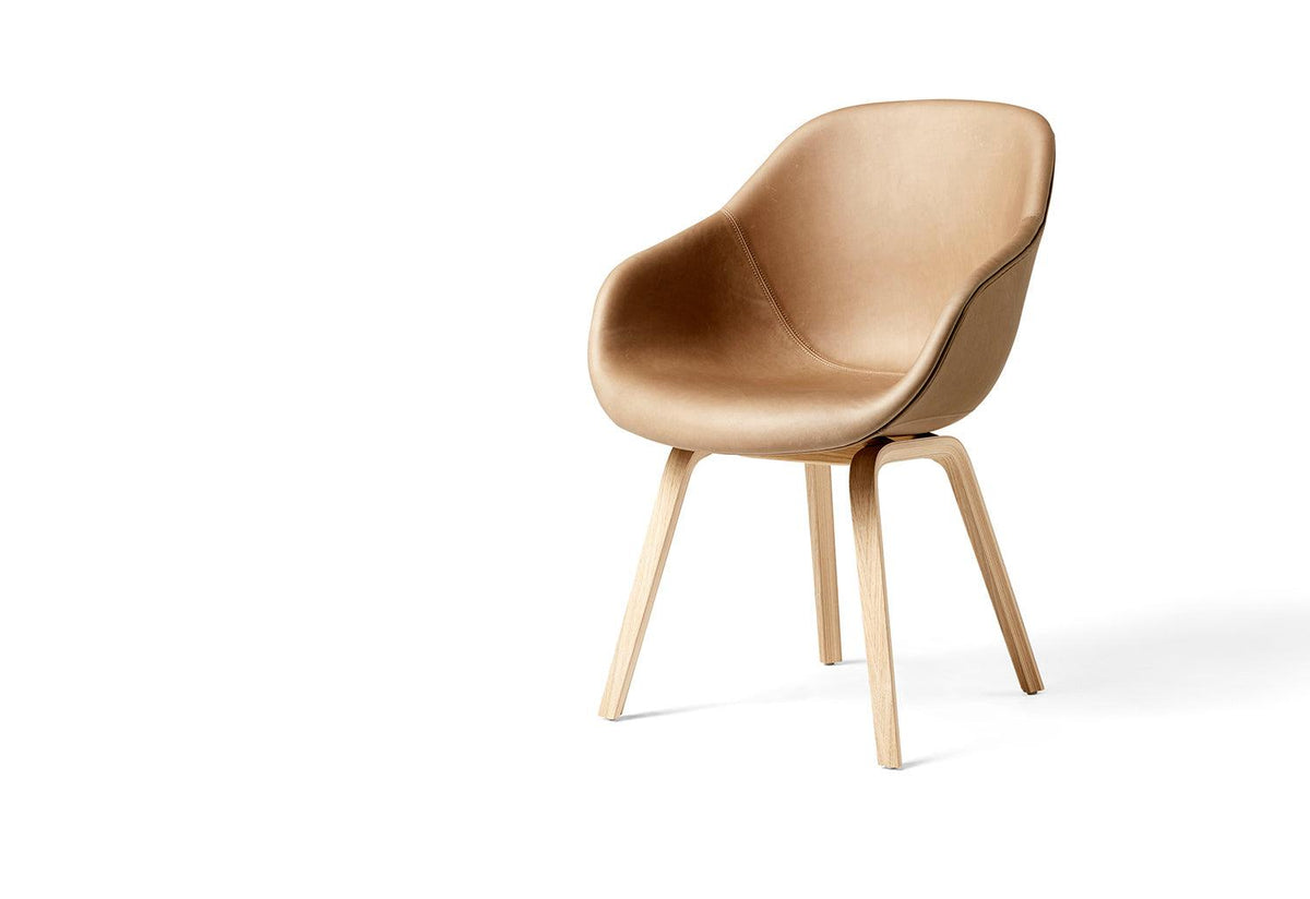 AAC 123 Chair, Hee welling, Hay