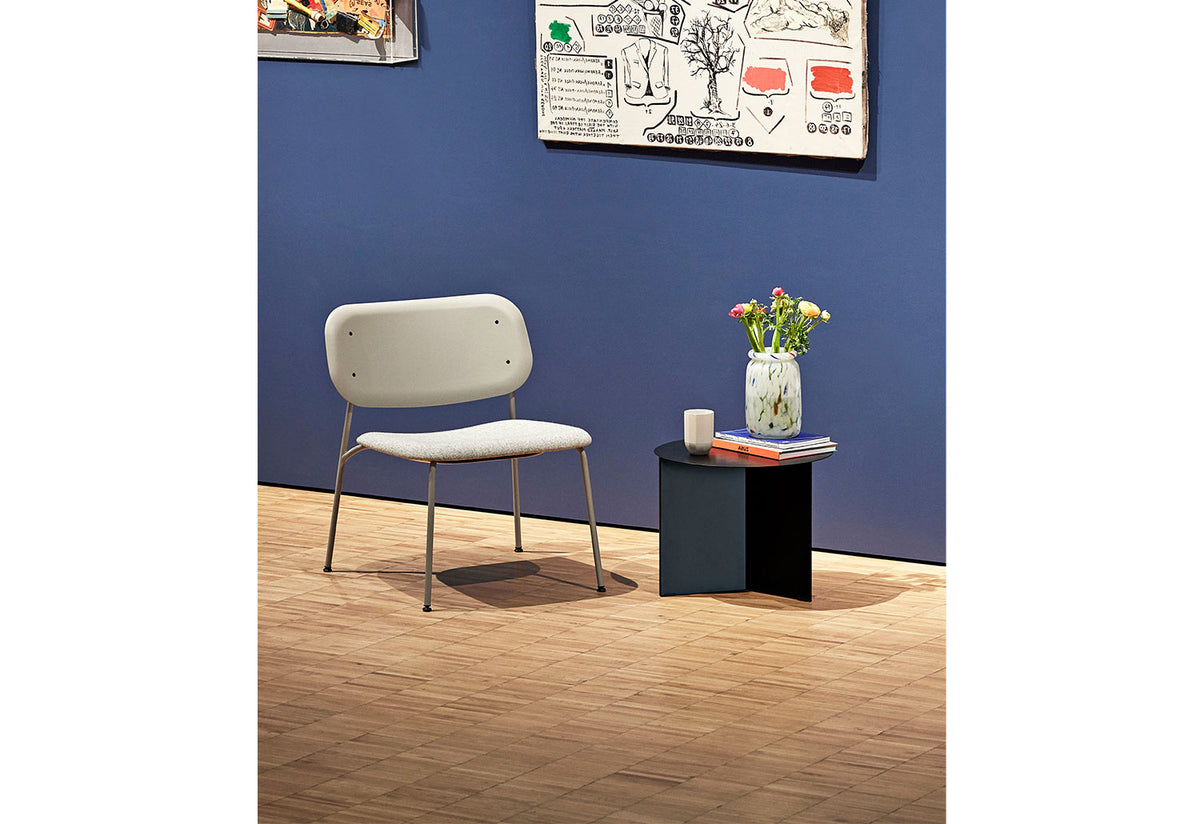 Slit Table | Round, Hay