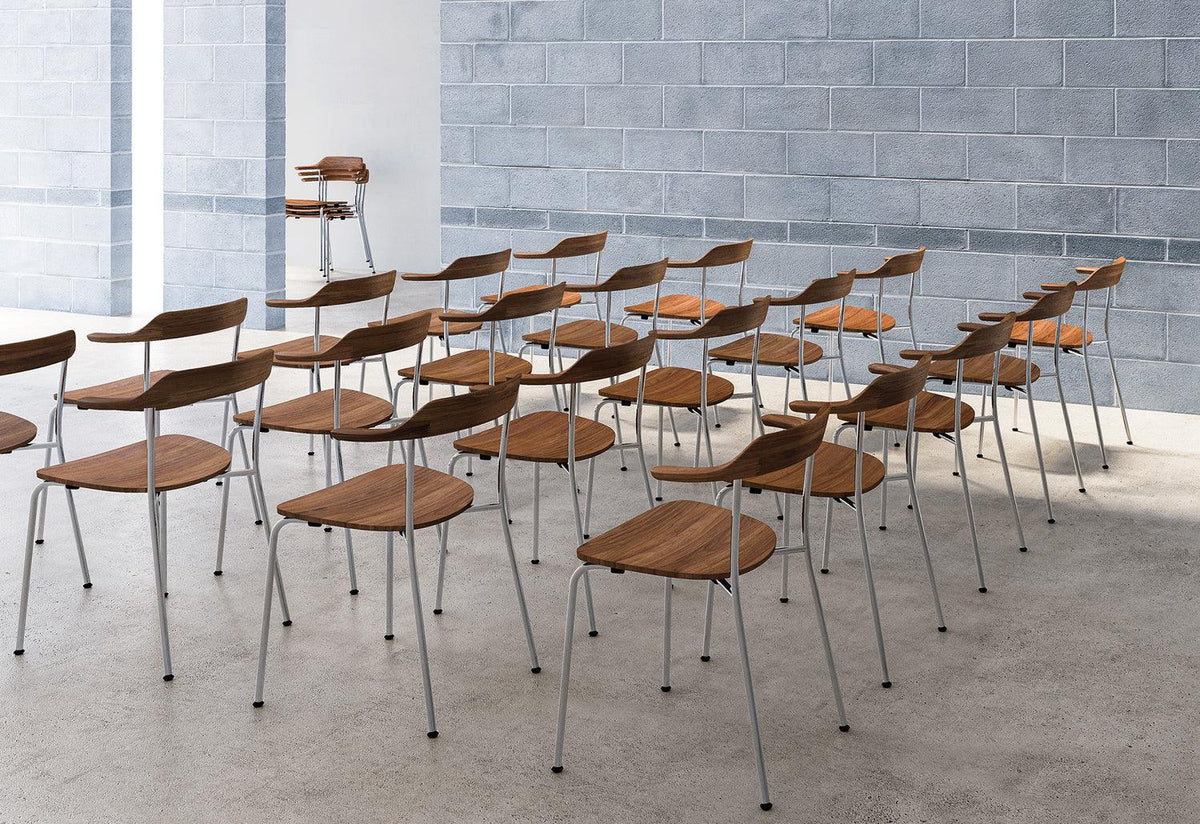 Hiroshima Armchair | Stackable, Naoto fukasawa, Maruni