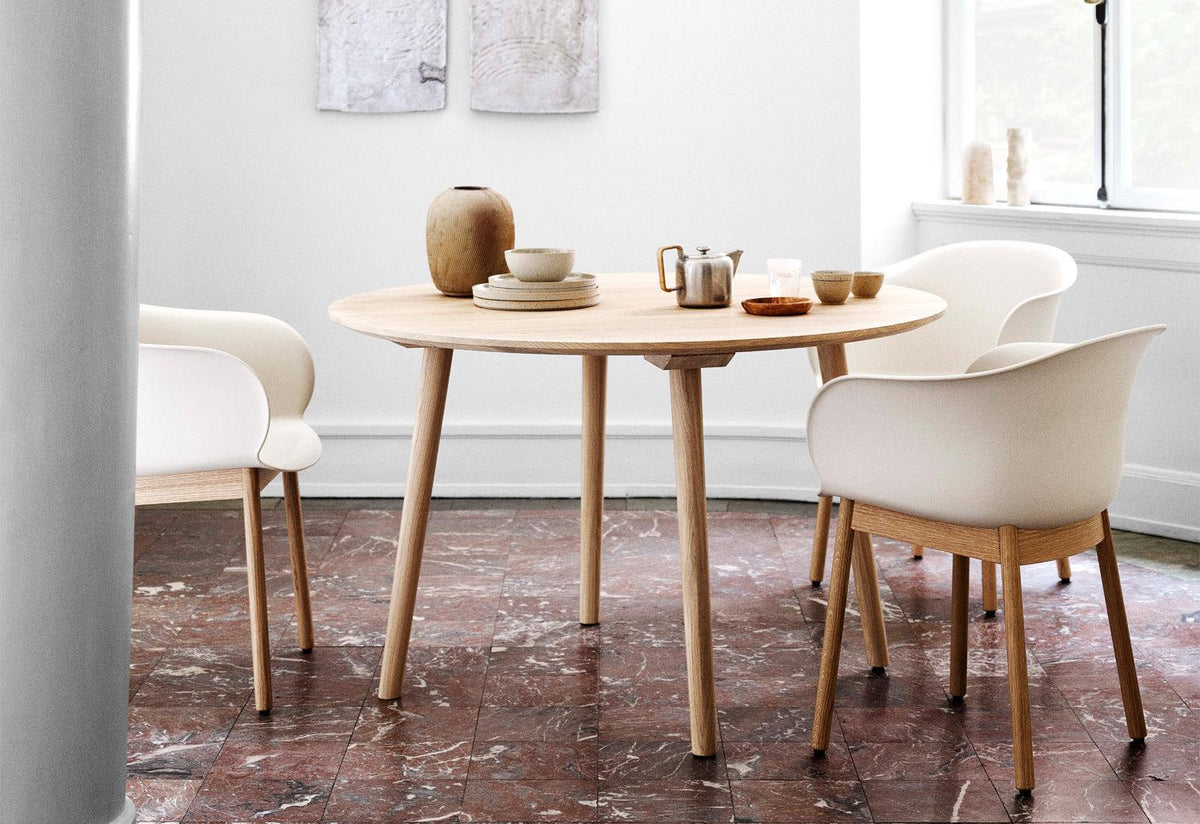 In Between Dining Table, Sami kallio, Andtradition